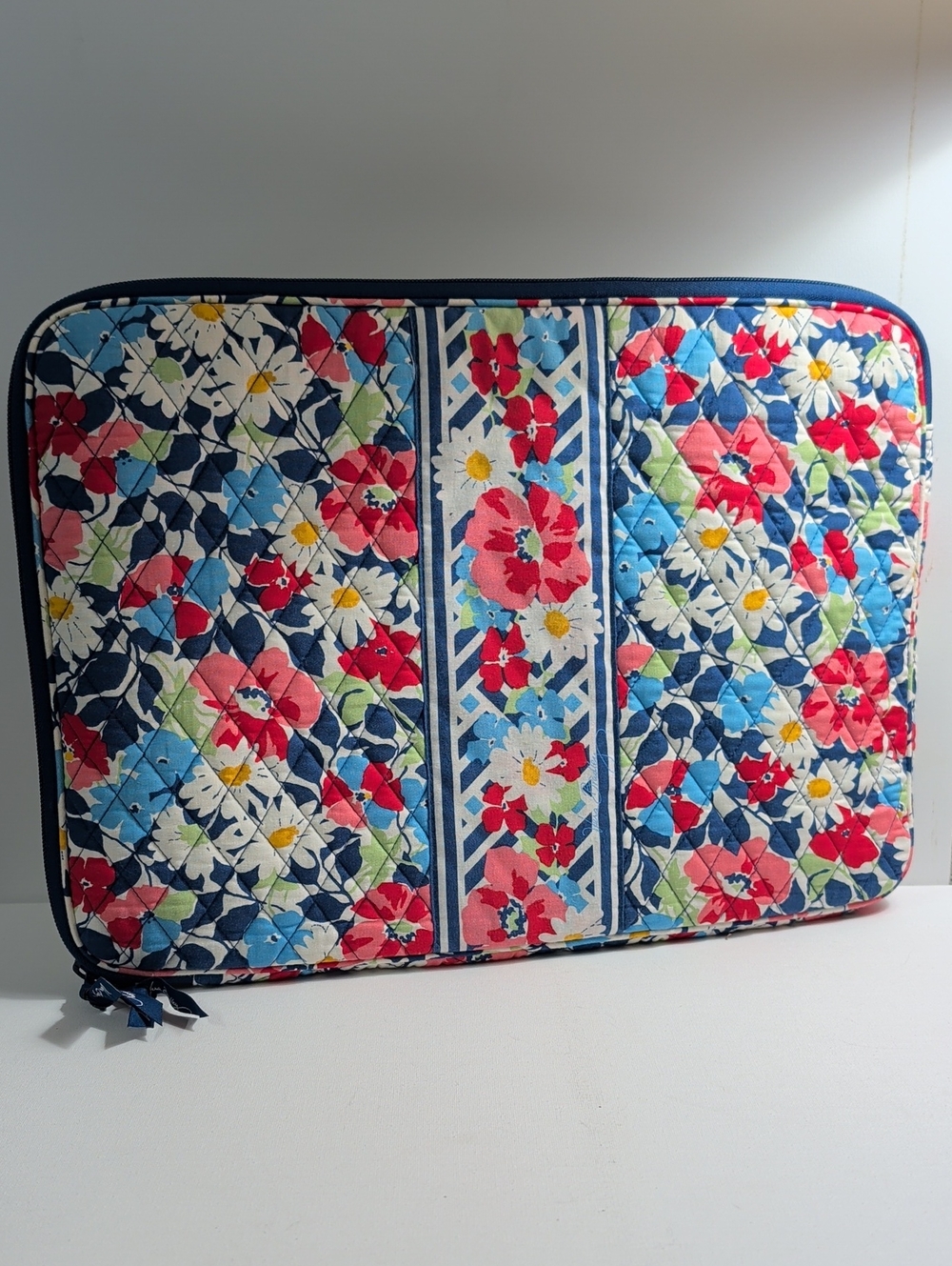 Vera Bradley "Summer Cottage" Quilted Floral Laptop Sleeve Case